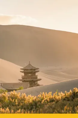 Panorama oazy na pustyni Mingsha, wycieczka Chiny