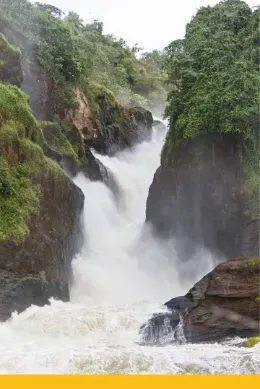 Wodospad Murchisona widziany z poziomu Nilu Wiktorii, wycieczka do Ugandy