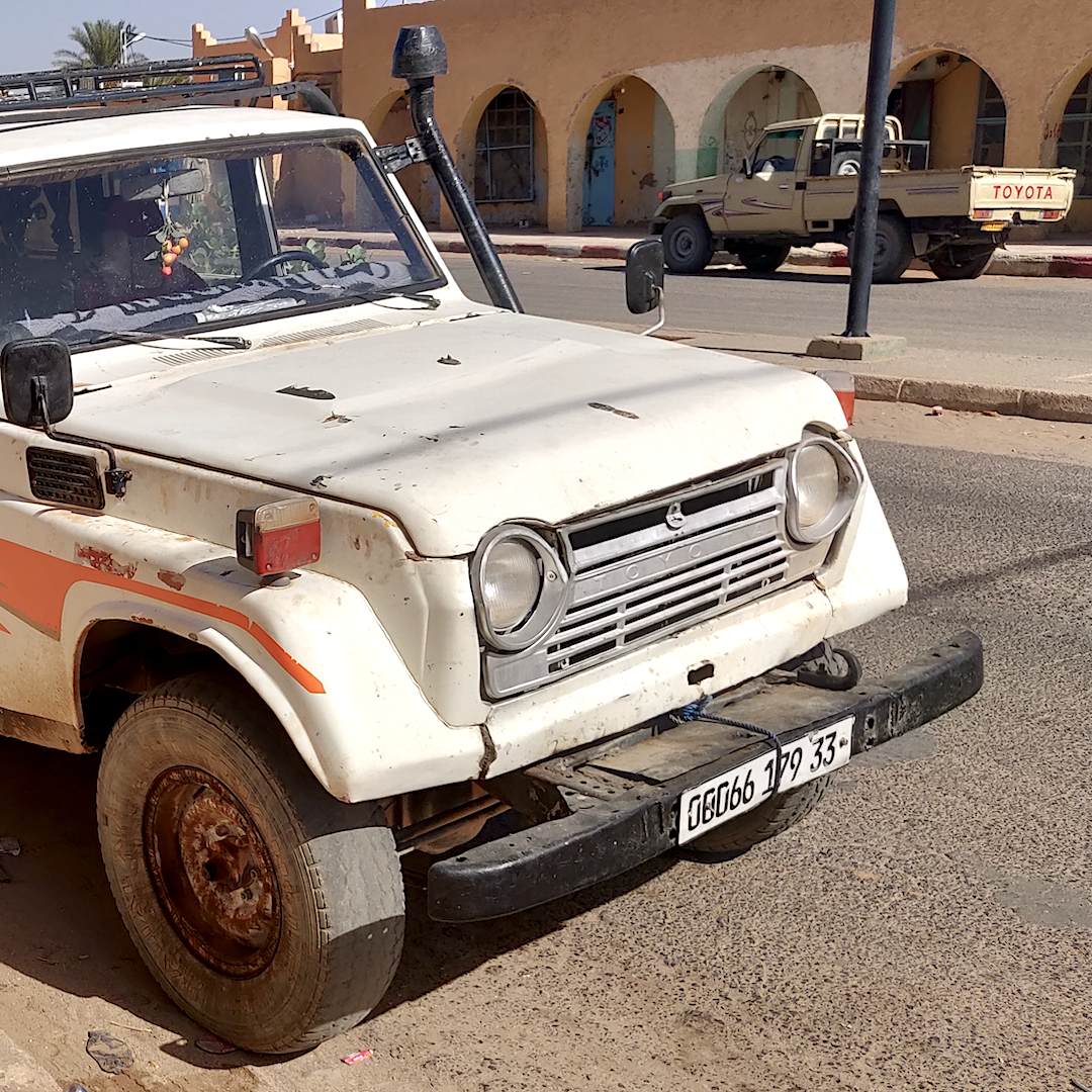 Wyprawa na Saharę, Algieria