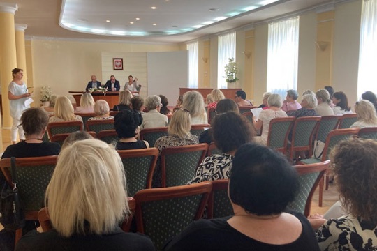 Spotkanie z dyrektorami przedszkoli i szkół w Kielcach