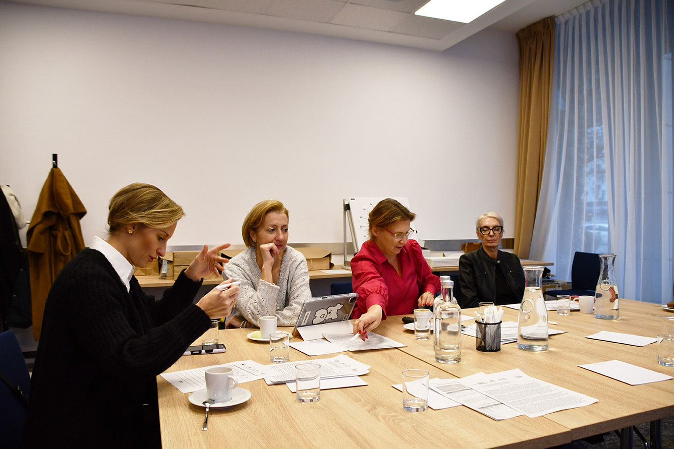 panel ekspercki dotyczący przesiewowych badań wzroku