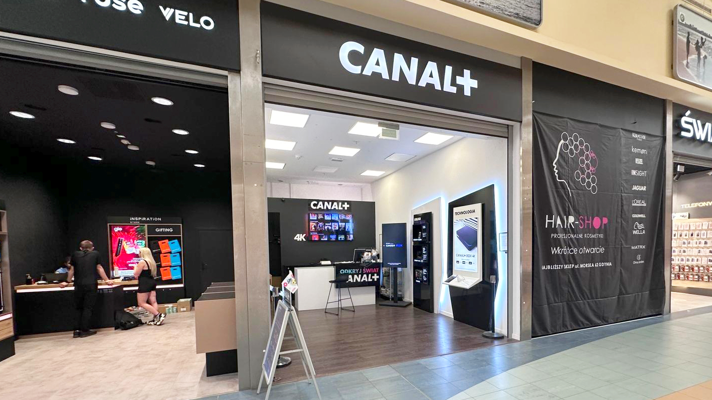 Salon Canal+ AUCHAN PORT RUMIA