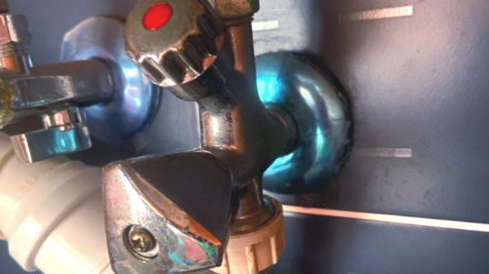 Twój Hydraulik 24 - Montaż zaworu od pralki